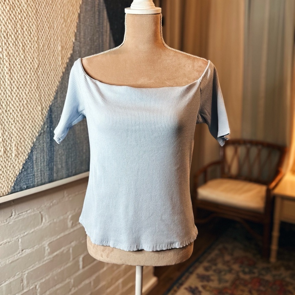 H&M Light Blue Ribbed Short Sleeve Shirt
